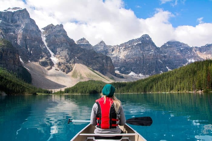 Moving company to Canada