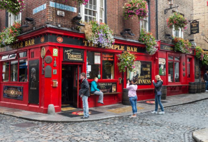 An Irish Pub