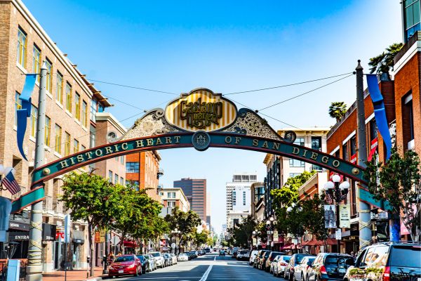 Why Are People Leaving Sunny San Diego to Move Overseas?