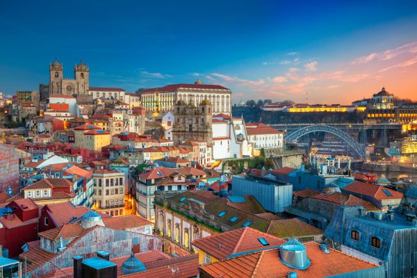 Californians Moving to Portugal: A New Exodus from the Golden State
