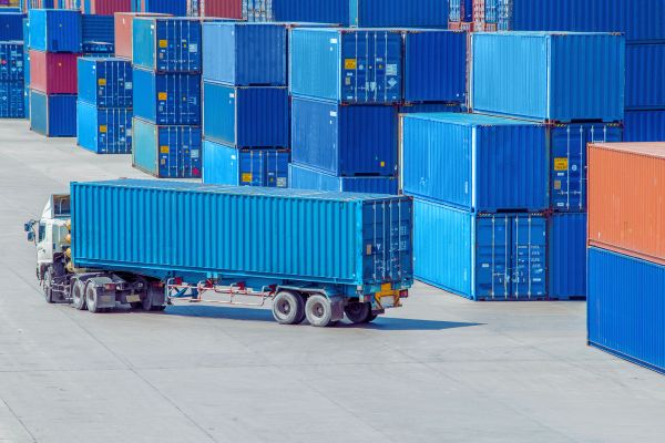 shipping container on truck